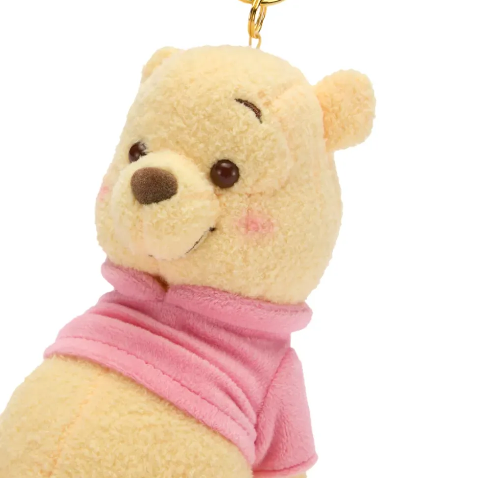 Disney Store Japon Porte-clés petite peluche Winnie l'Ourson Soft Moments