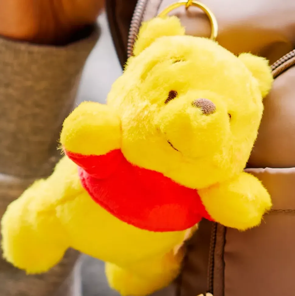 Disney Store Japon Porte-clés petite peluche Winnie l'Ourson, 15 cm environ