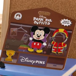 Ensemble de pin's magnétiques Mickey shérif et catcheur Disney Park Pal Outfits