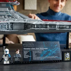 LEGO Le croiseur d’assaut de classe Venator de la République 75367