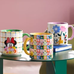 Mug Mickey et ses amis avec patchwork floral