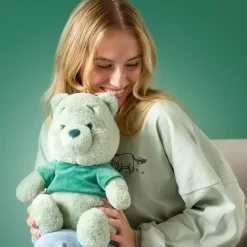 Peluche Winnie l'Ourson verte de taille moyenne, 33 cm